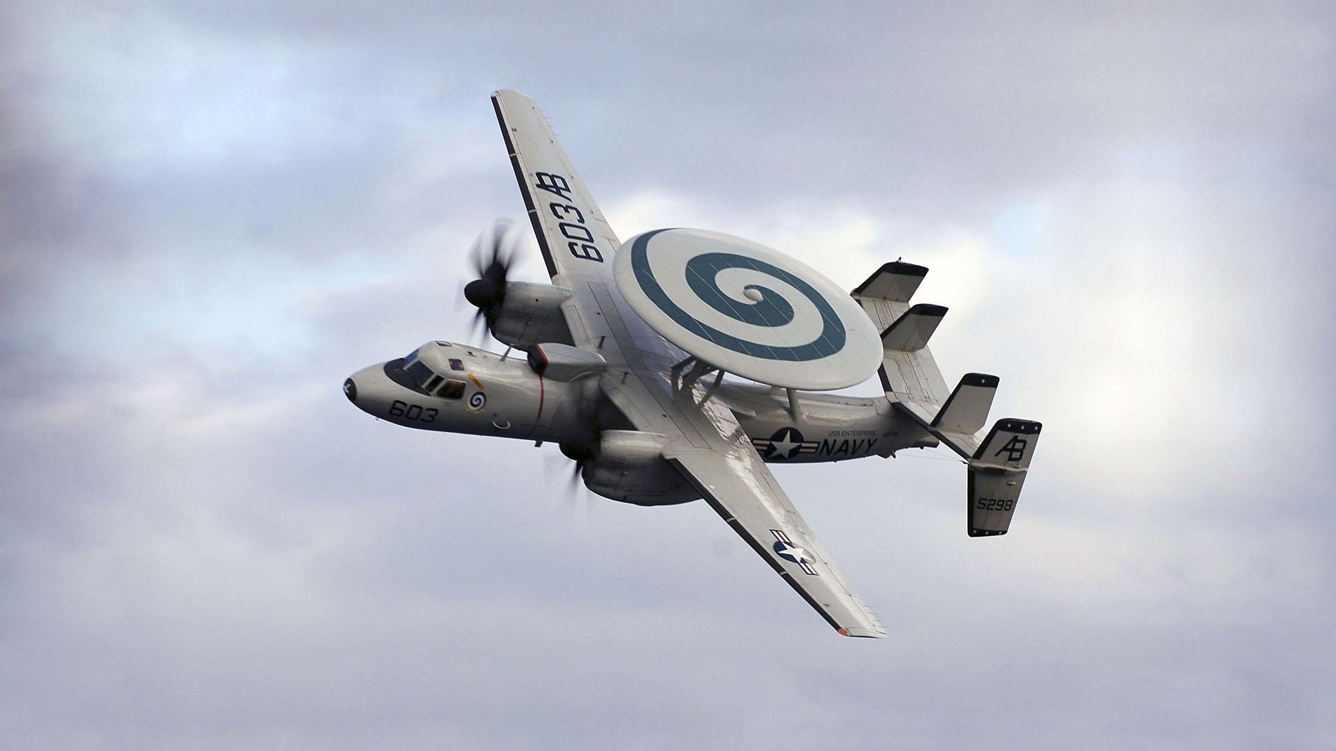 水球攻防转换吉尔吉斯斯坦节奏明快，吉尔吉斯斯坦球星